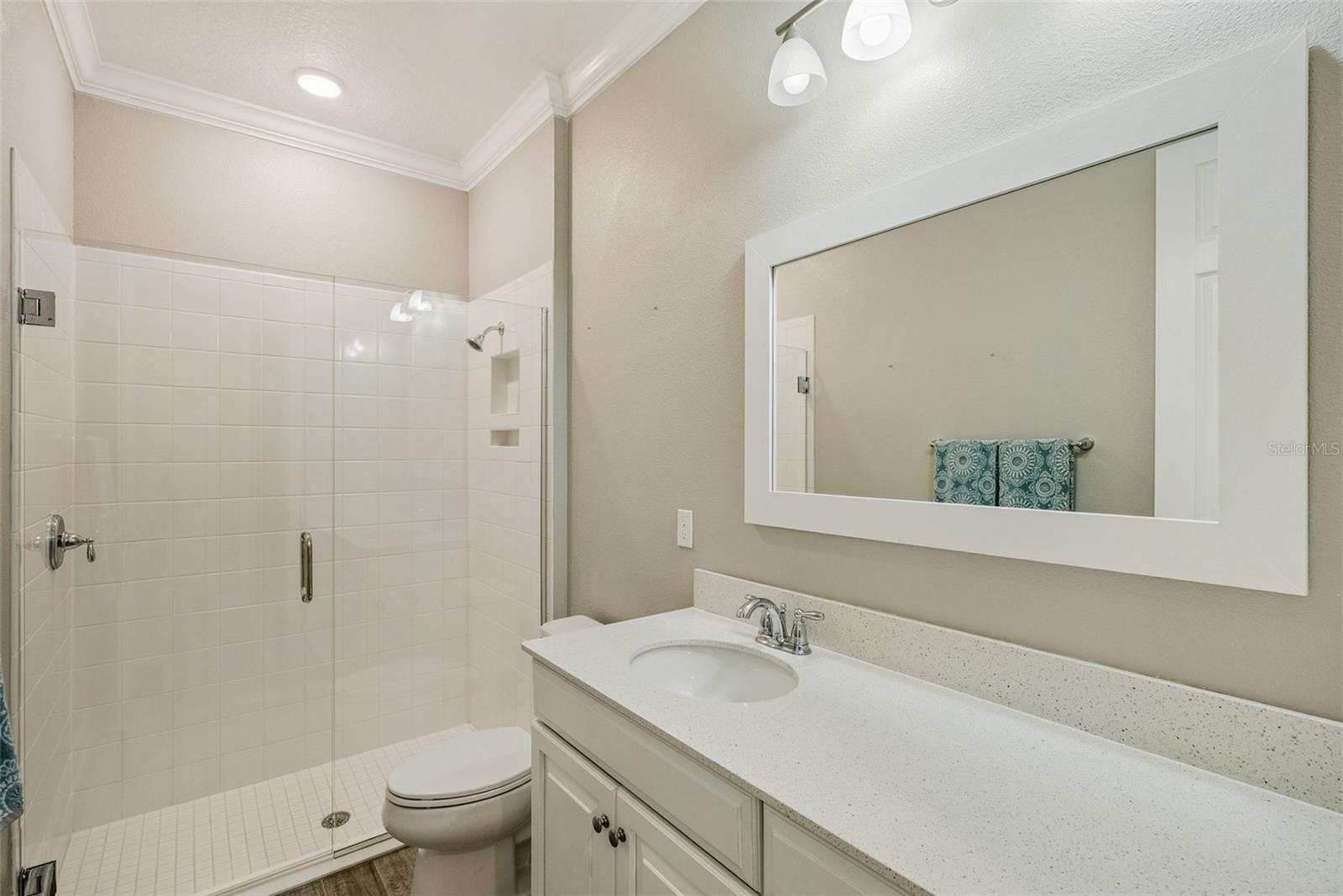 Image 25 of 61 For 2169 Bay Line Road