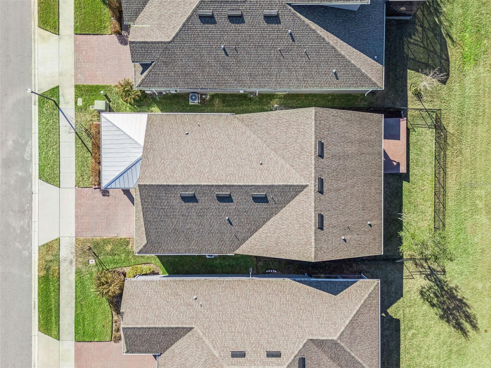 Image 38 of 61 For 2169 Bay Line Road