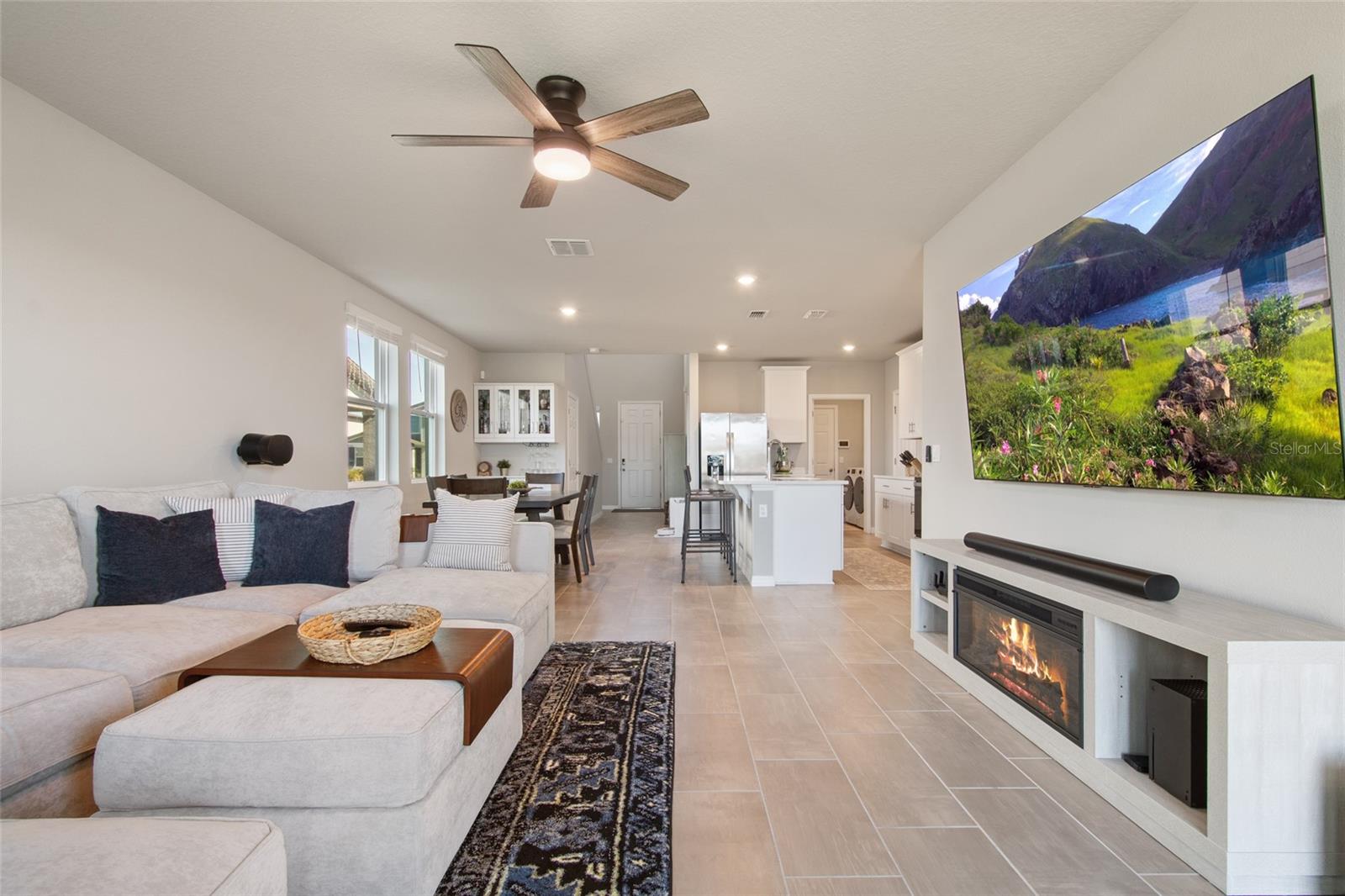 Image 25 of 67 For 370 Whistling Duck Trail