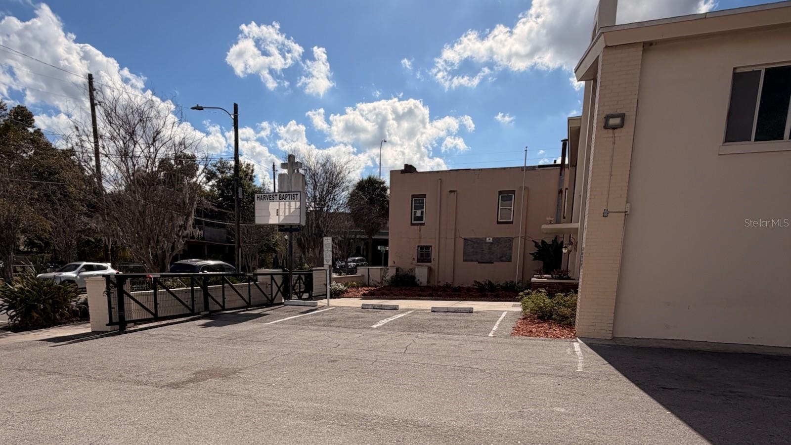 Image 10 of 16 For 514 Parramore Avenue