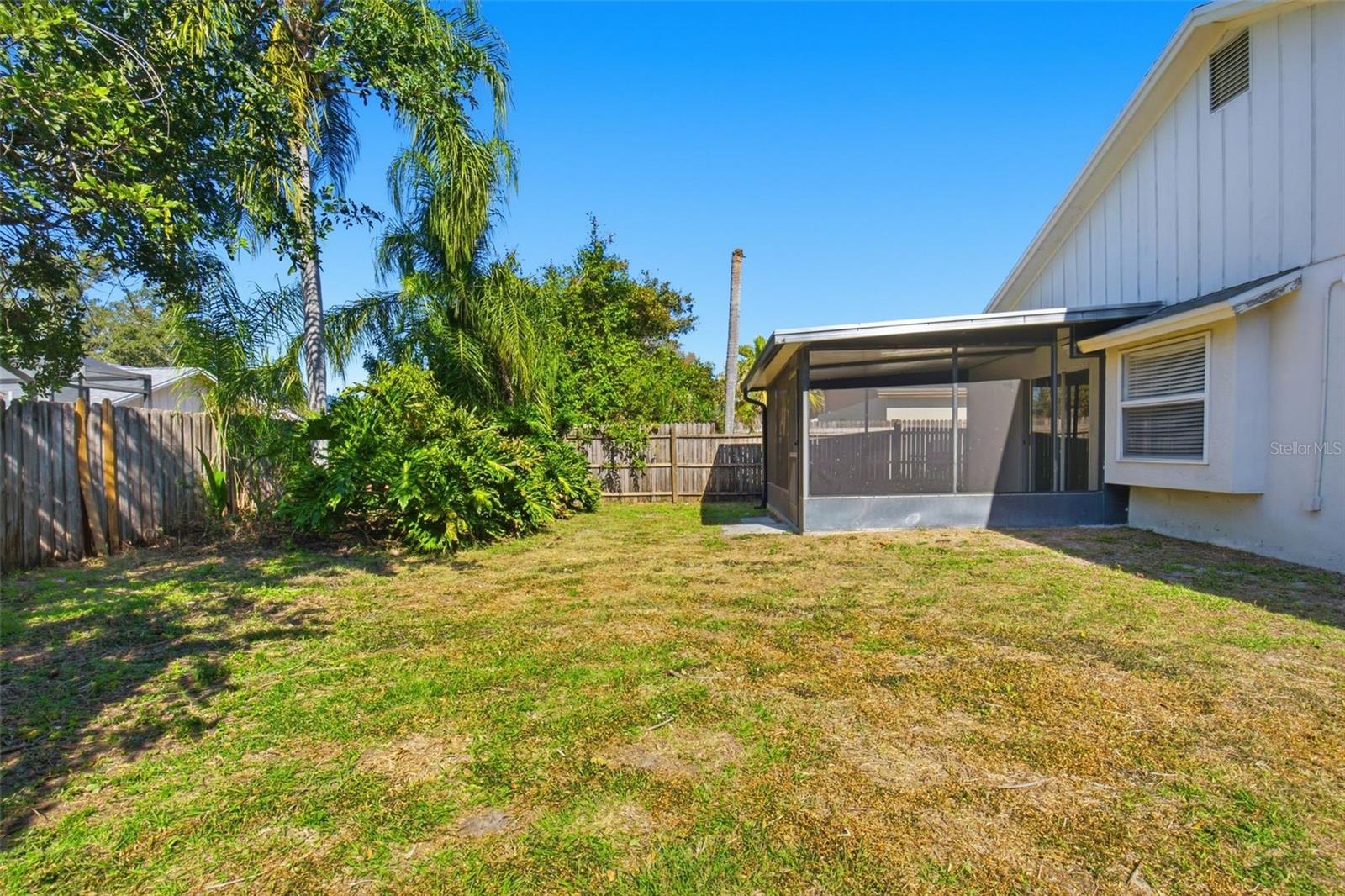 Image 34 of 35 For 10835 Peppersong Drive