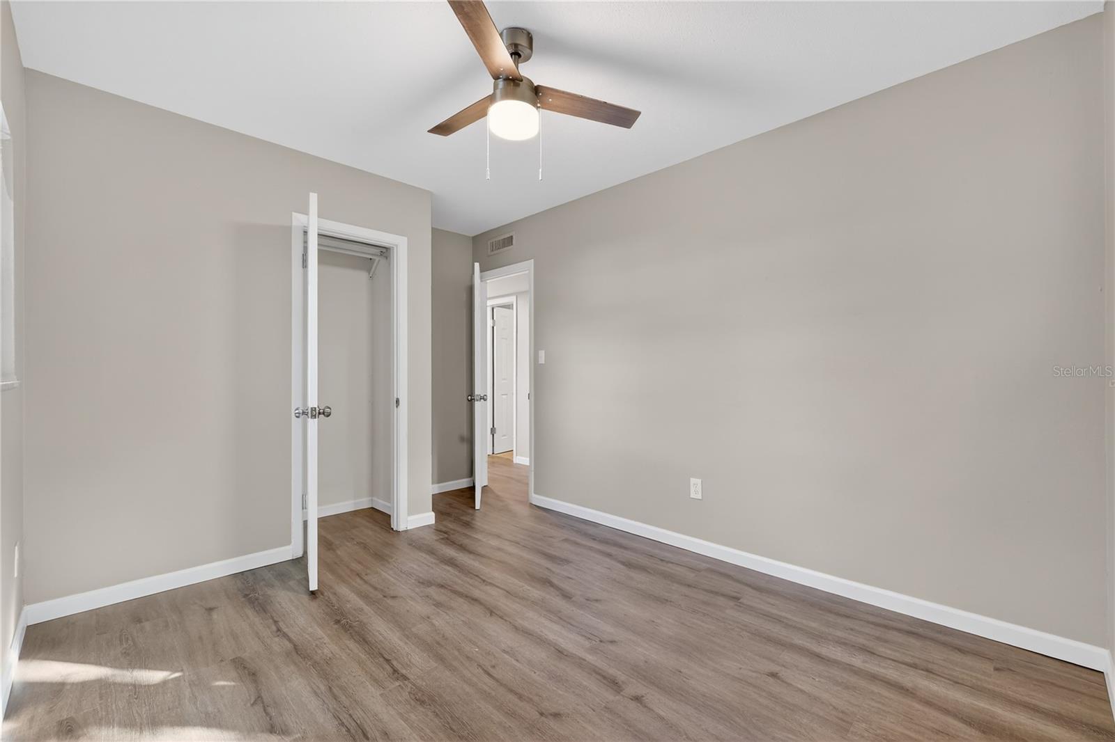 Image 21 of 34 For 3201 Joyann Street