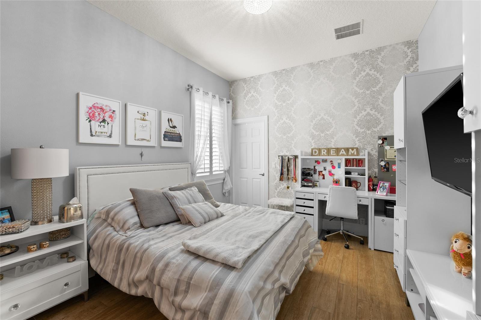 Image 22 of 44 For 6001 Caymus Loop