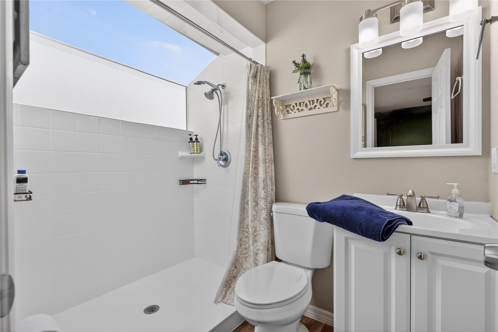 Image 25 of 30 For 4416 Dunwoody Place 9