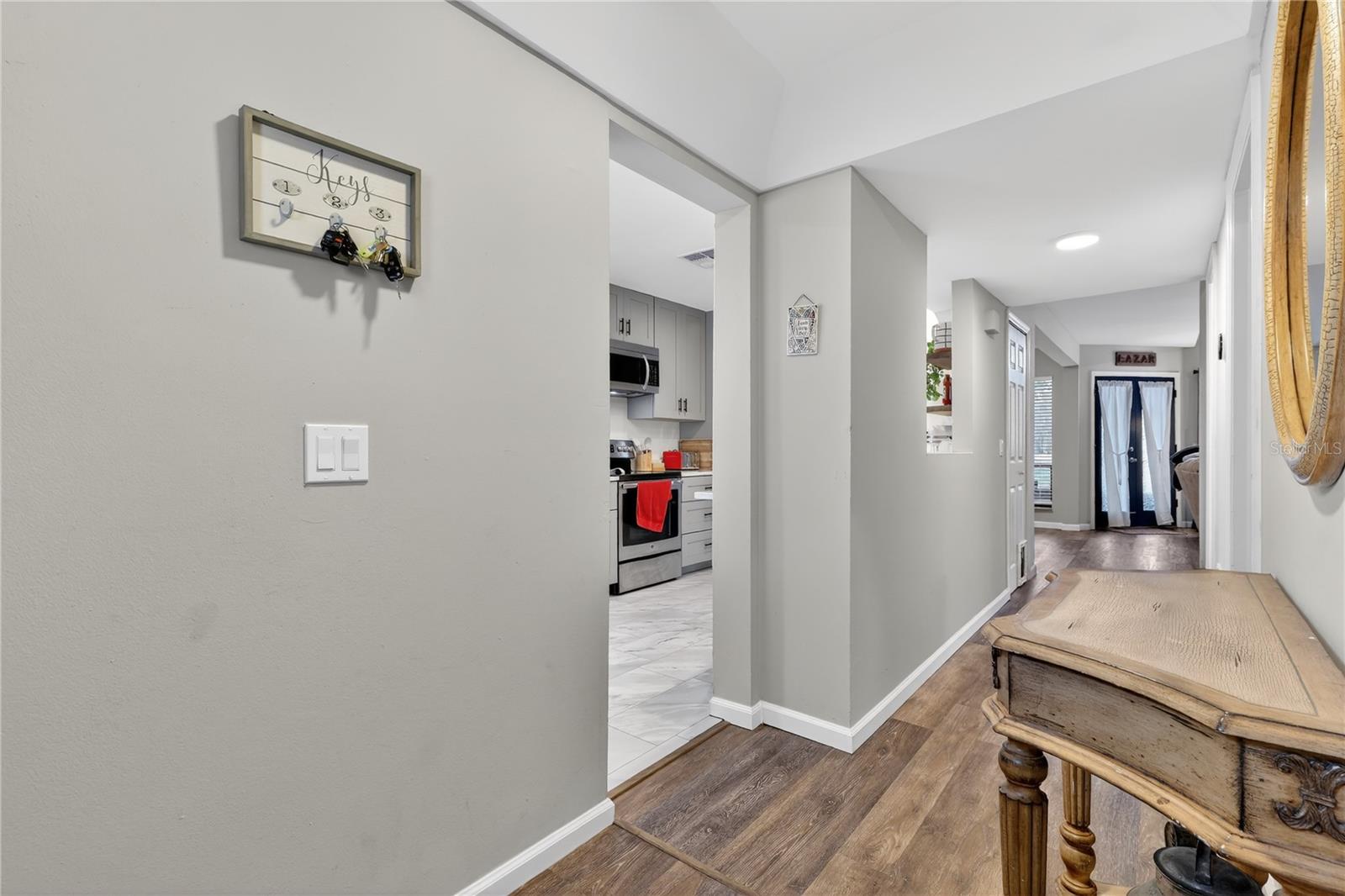 Image 4 of 30 For 4416 Dunwoody Place 9