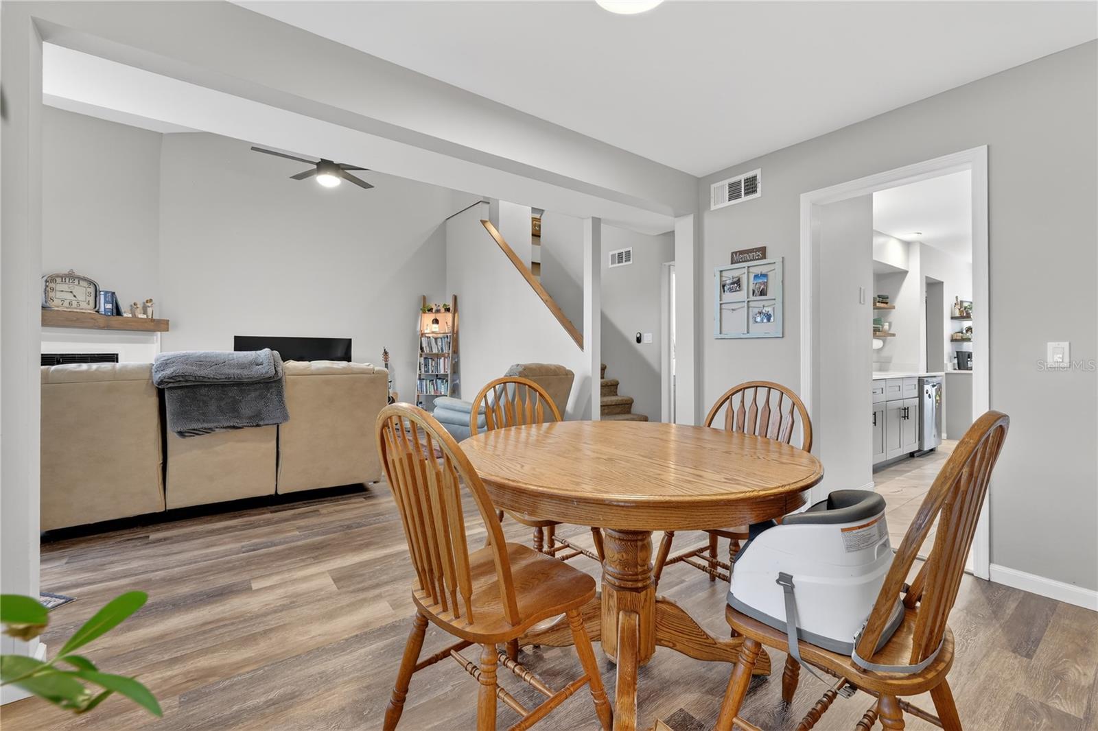 Image 9 of 30 For 4416 Dunwoody Place 9