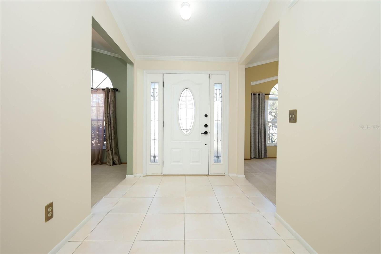 Image 4 of 48 For 7222 High Lake Drive