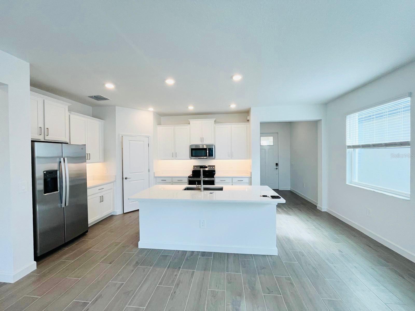 Image 6 of 24 For 31856 Cardinal Yard Drive