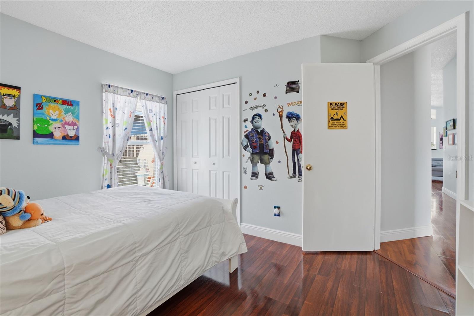 Image 23 of 30 For 9760 Violet Drive