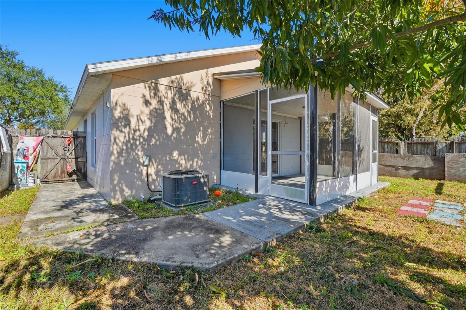 Image 30 of 30 For 9760 Violet Drive