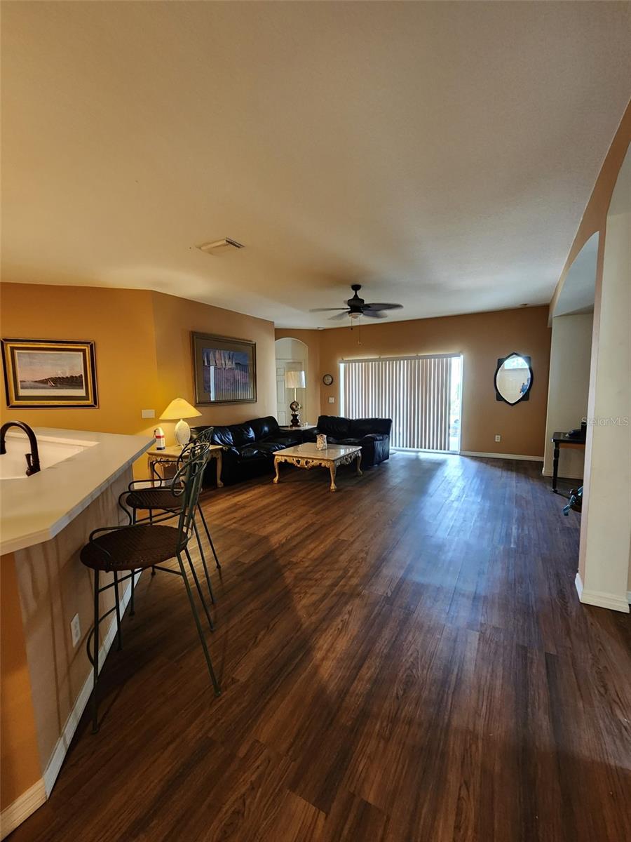 Image 3 of 28 For 1829 Mira Lago Circle