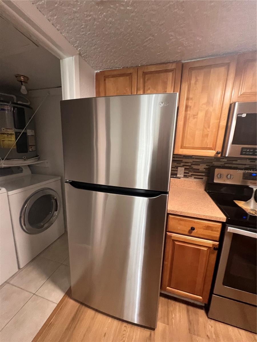 Image 12 of 25 For 1948 Lake Atriums Circle 127