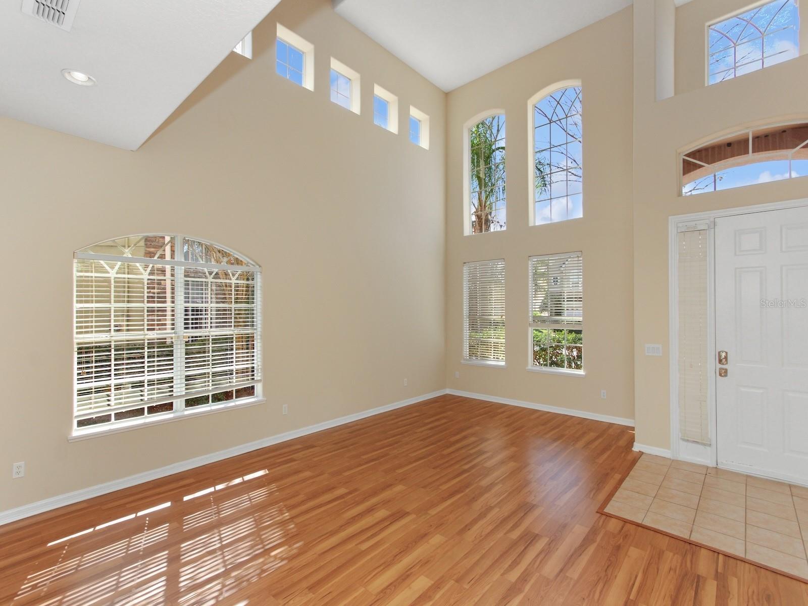 Image 5 of 34 For 408 River Song Court