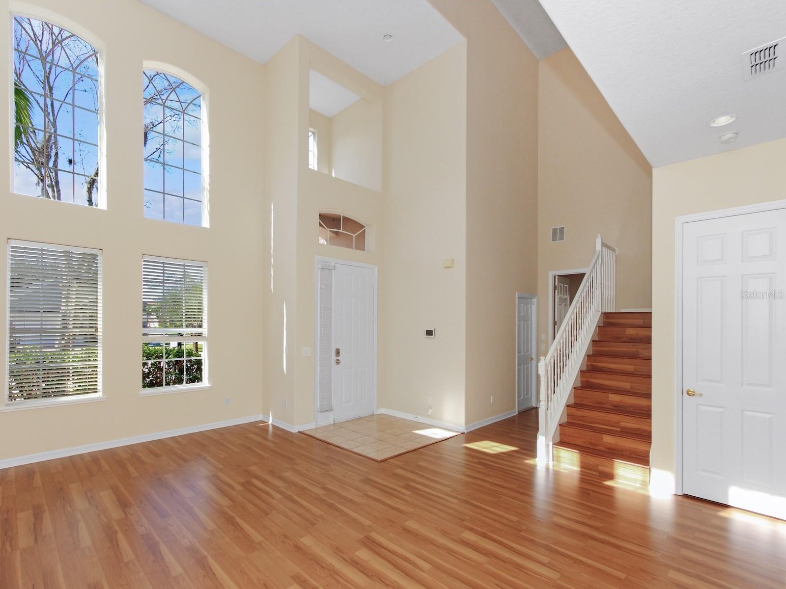 Image 9 of 34 For 408 River Song Court