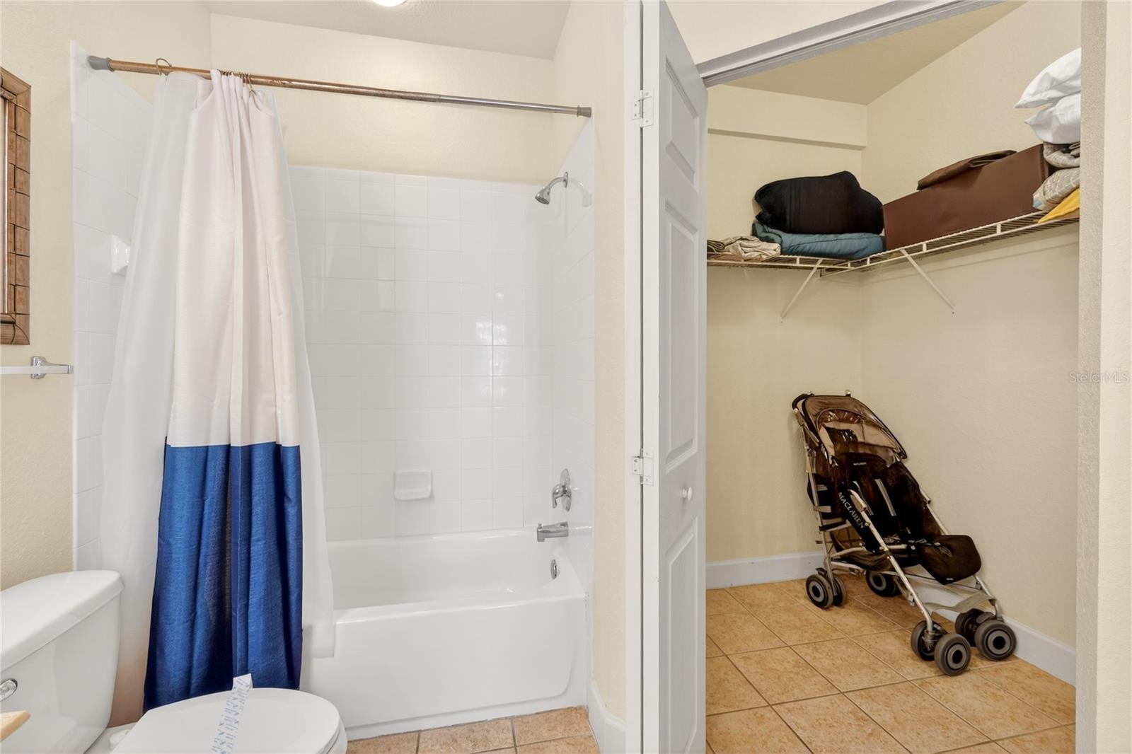 Image 27 of 55 For 2950 Lucayan Harbour Cir 105