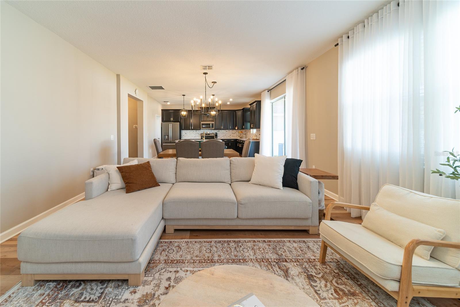 Image 20 of 63 For 11012 Robert Frost Drive