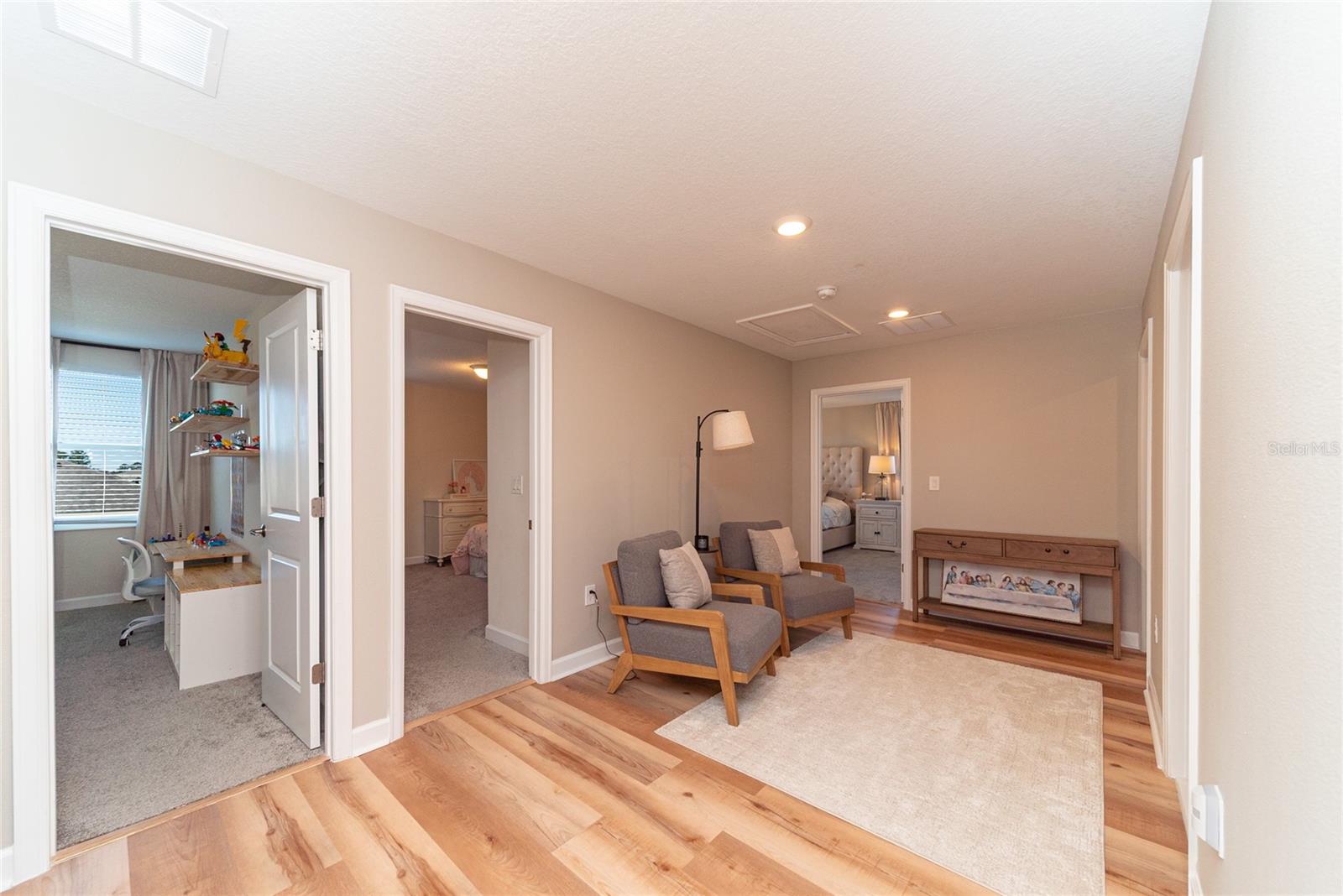 Image 26 of 63 For 11012 Robert Frost Drive