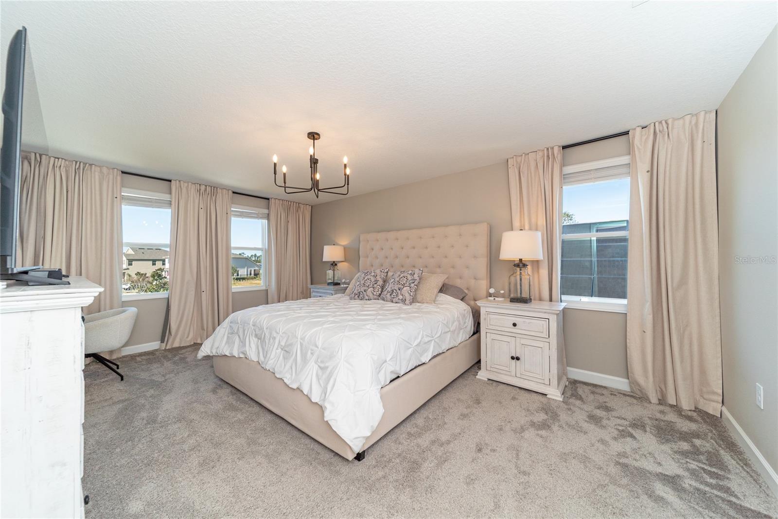 Image 31 of 63 For 11012 Robert Frost Drive