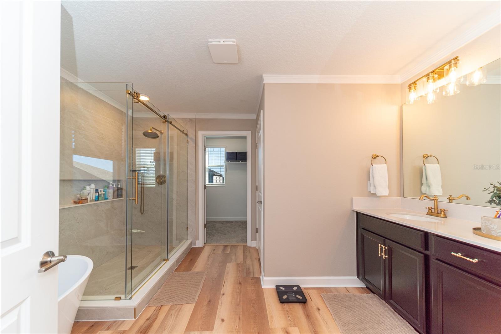 Image 34 of 63 For 11012 Robert Frost Drive