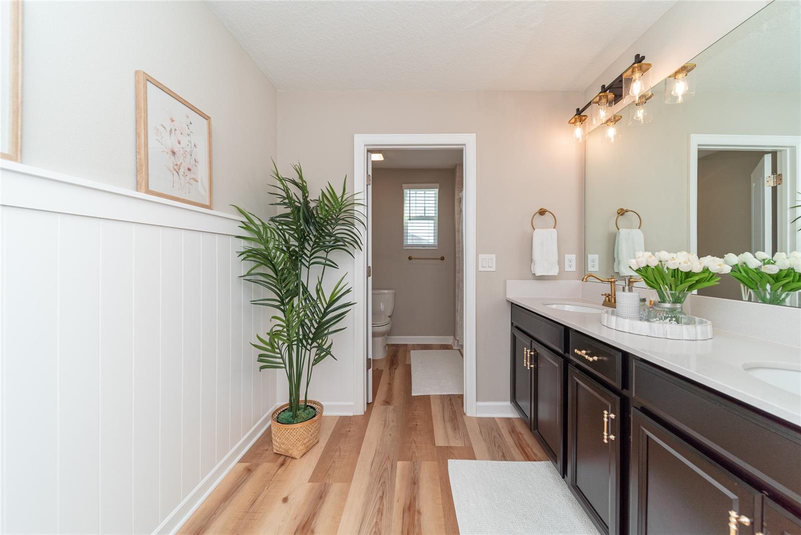 Image 44 of 63 For 11012 Robert Frost Drive