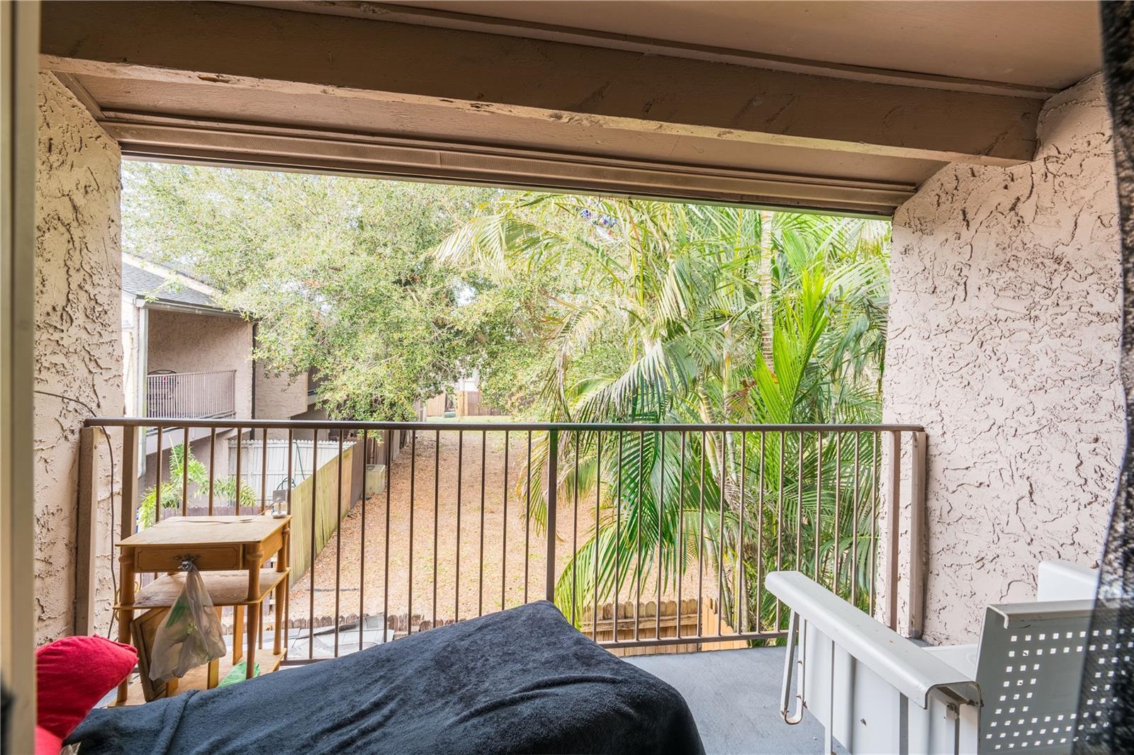 Image 21 of 22 For 4004 Barwood Drive 3804