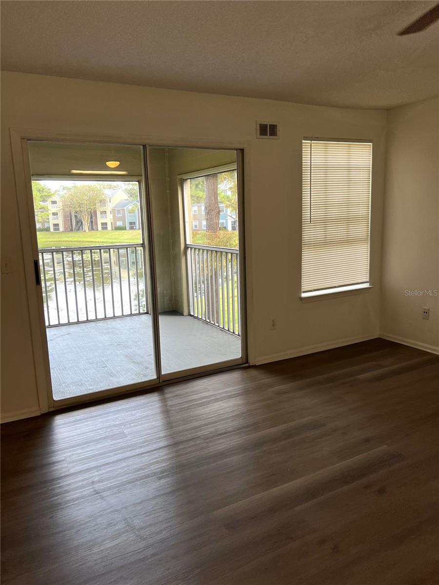 Image 29 of 31 For 2203 Yankee Place 204