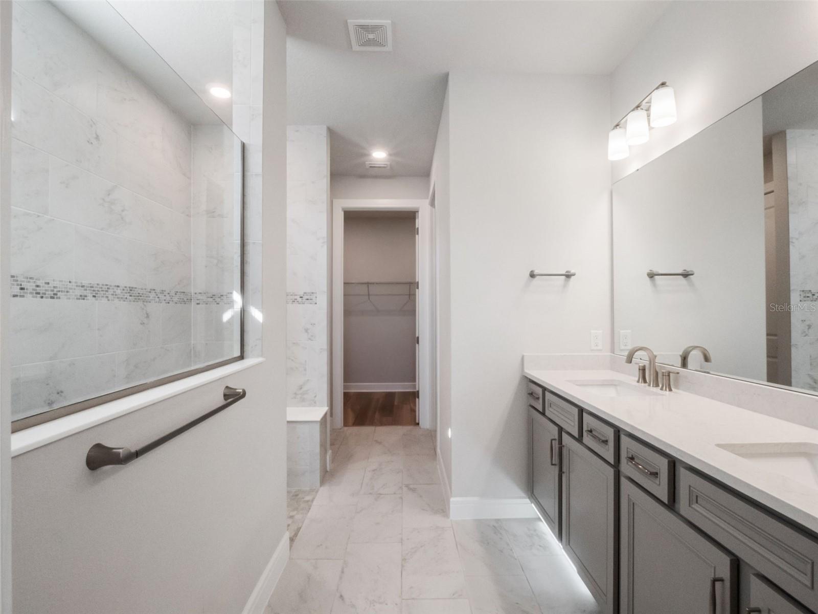 Image 14 of 46 For 13343 Sunny Retreat Lane