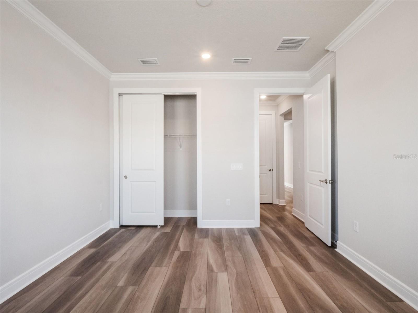 Image 17 of 46 For 13343 Sunny Retreat Lane