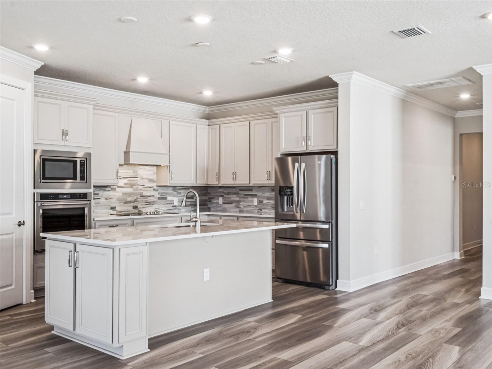 Image 9 of 46 For 13343 Sunny Retreat Lane