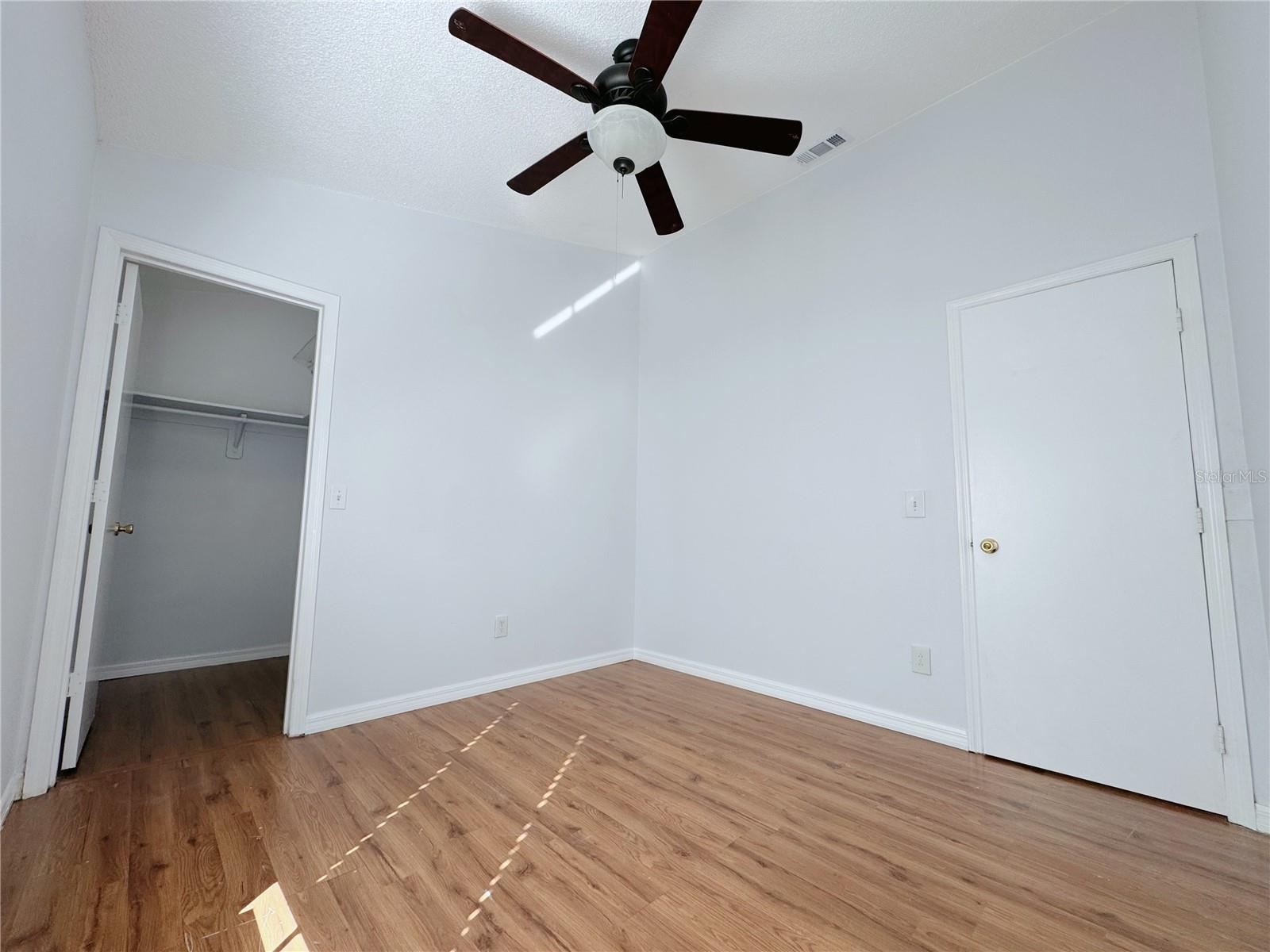 Image 21 of 30 For 8706 Fort Shea Avenue