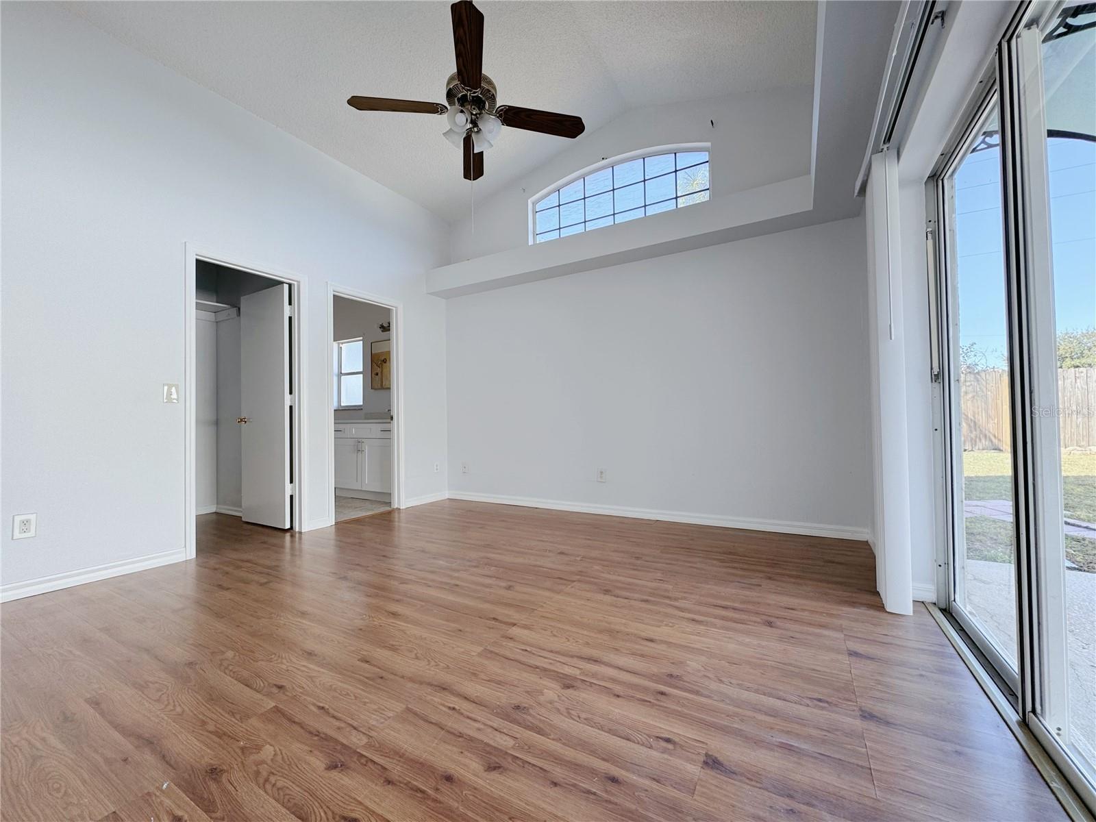 Image 22 of 30 For 8706 Fort Shea Avenue