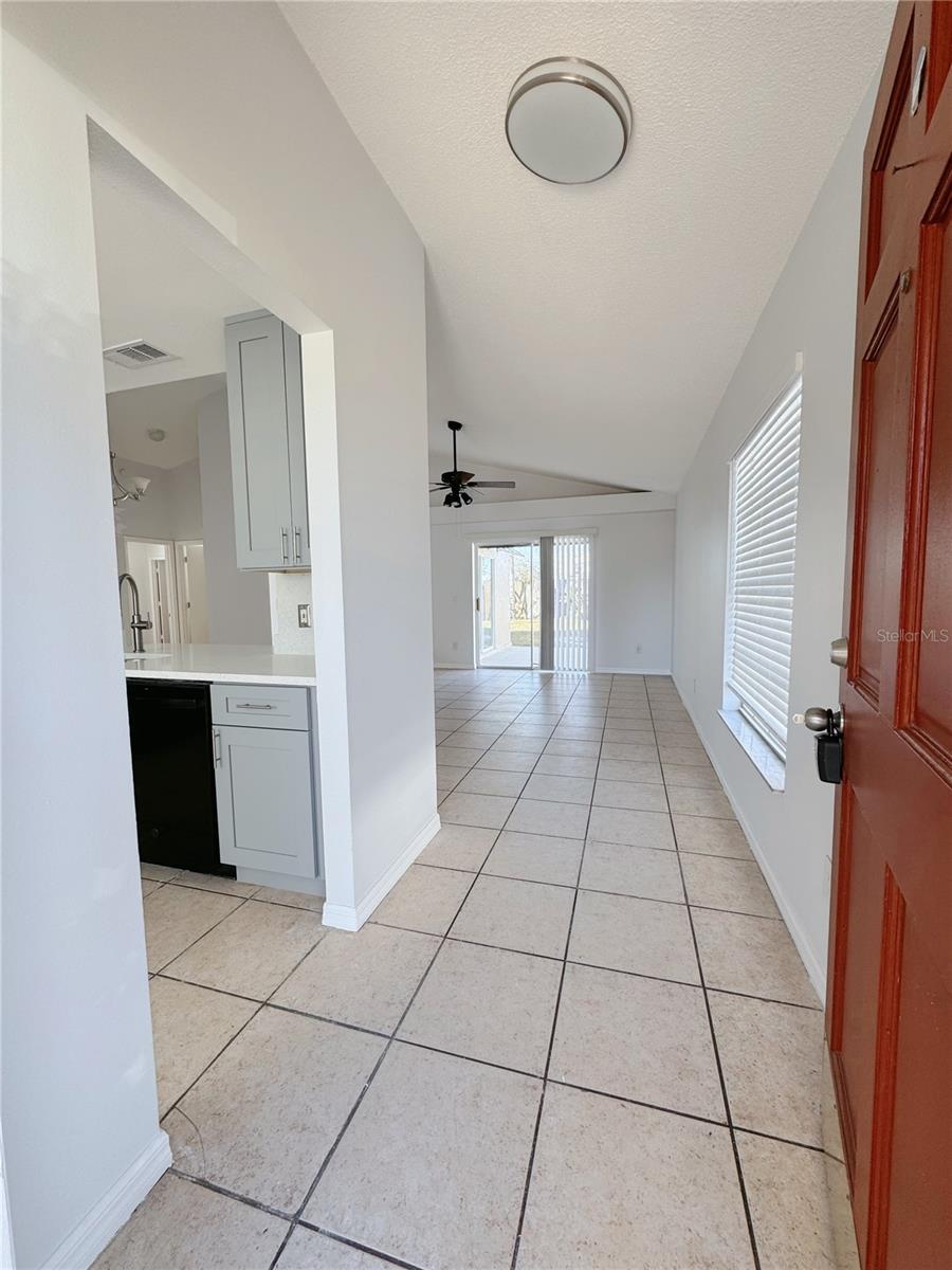 Image 4 of 30 For 8706 Fort Shea Avenue