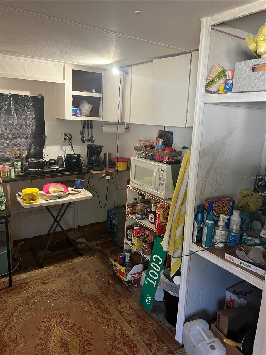 Image 26 of 31 For 118 Creekside Road