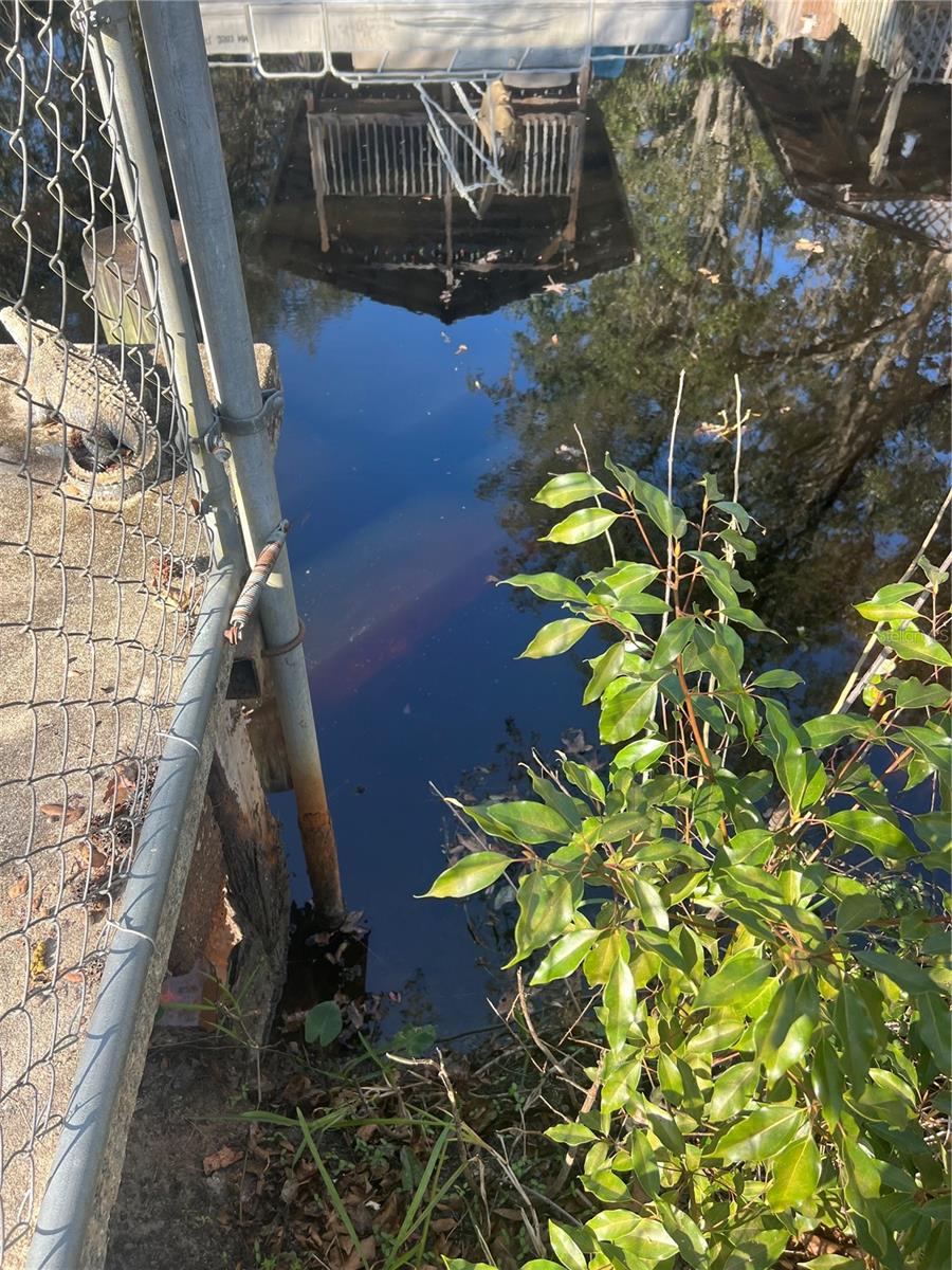 Image 7 of 31 For 118 Creekside Road