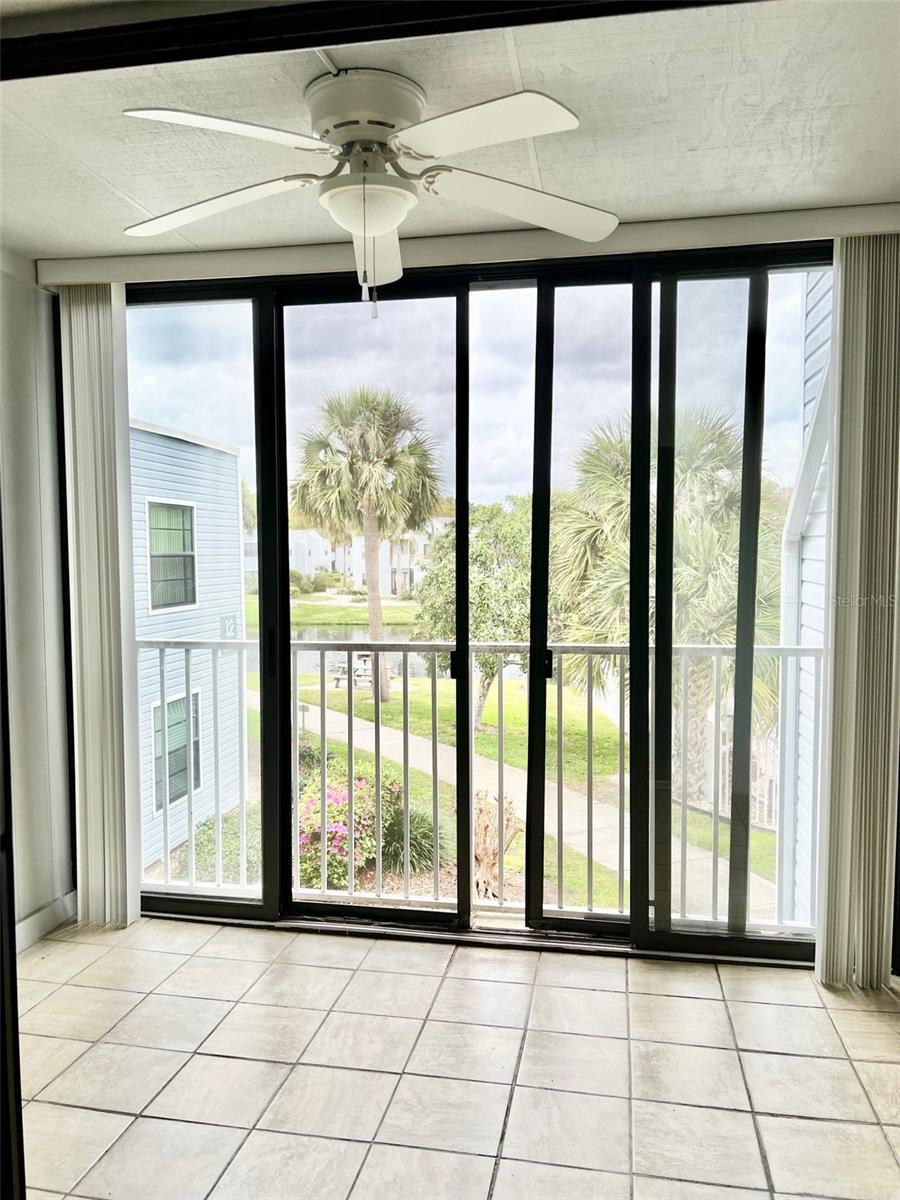 Image 20 of 38 For 3704 Southpointe Drive U-2