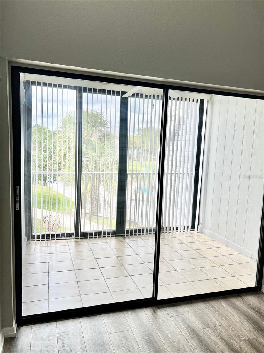 Image 21 of 38 For 3704 Southpointe Drive U-2