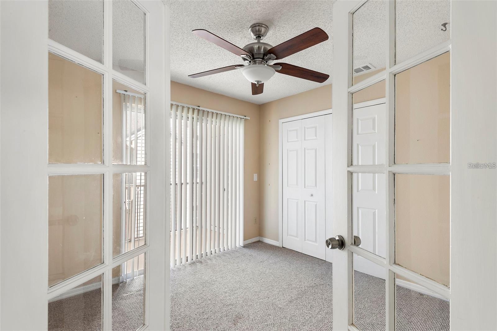 Image 11 of 16 For 709 Youngstown Parkway 368