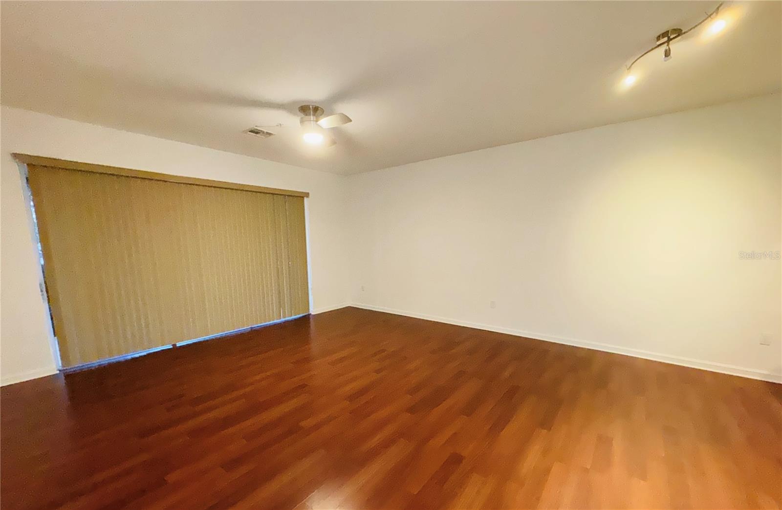 Image 12 of 29 For 6360 Ranelagh Drive 105