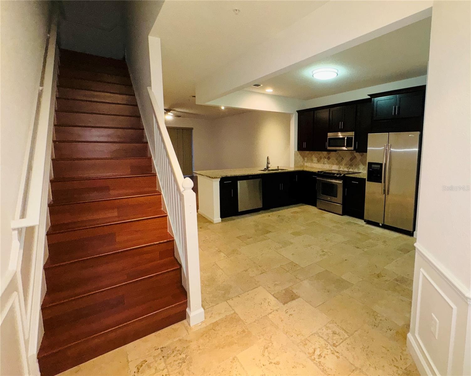 Image 14 of 29 For 6360 Ranelagh Drive 105