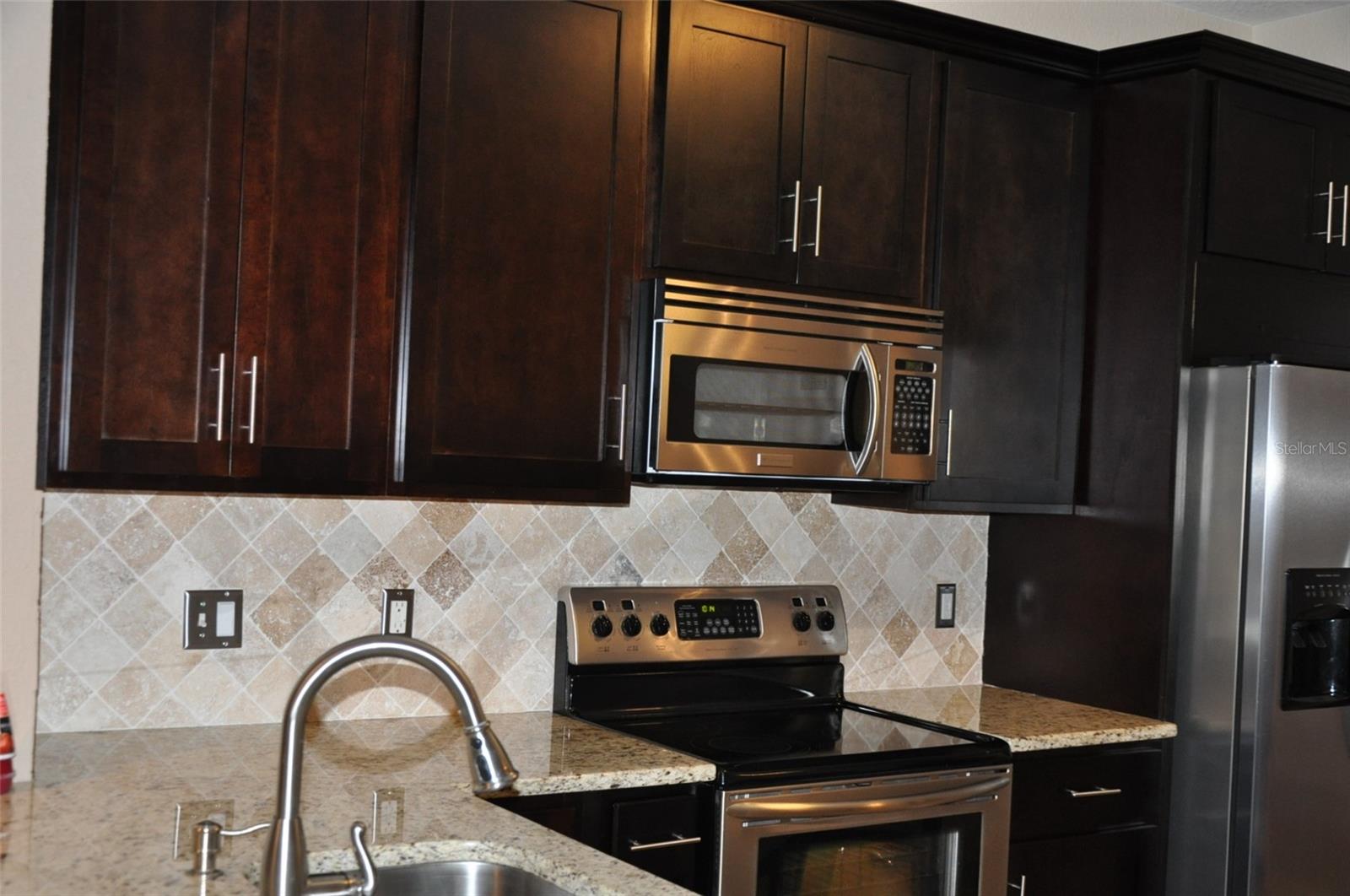 Image 9 of 29 For 6360 Ranelagh Drive 105