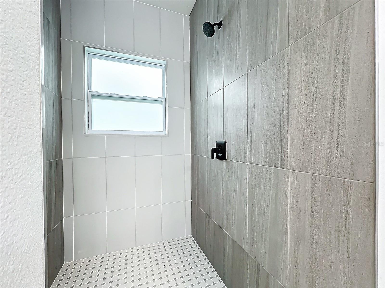 Image 31 of 34 For 23371 Harold Avenue