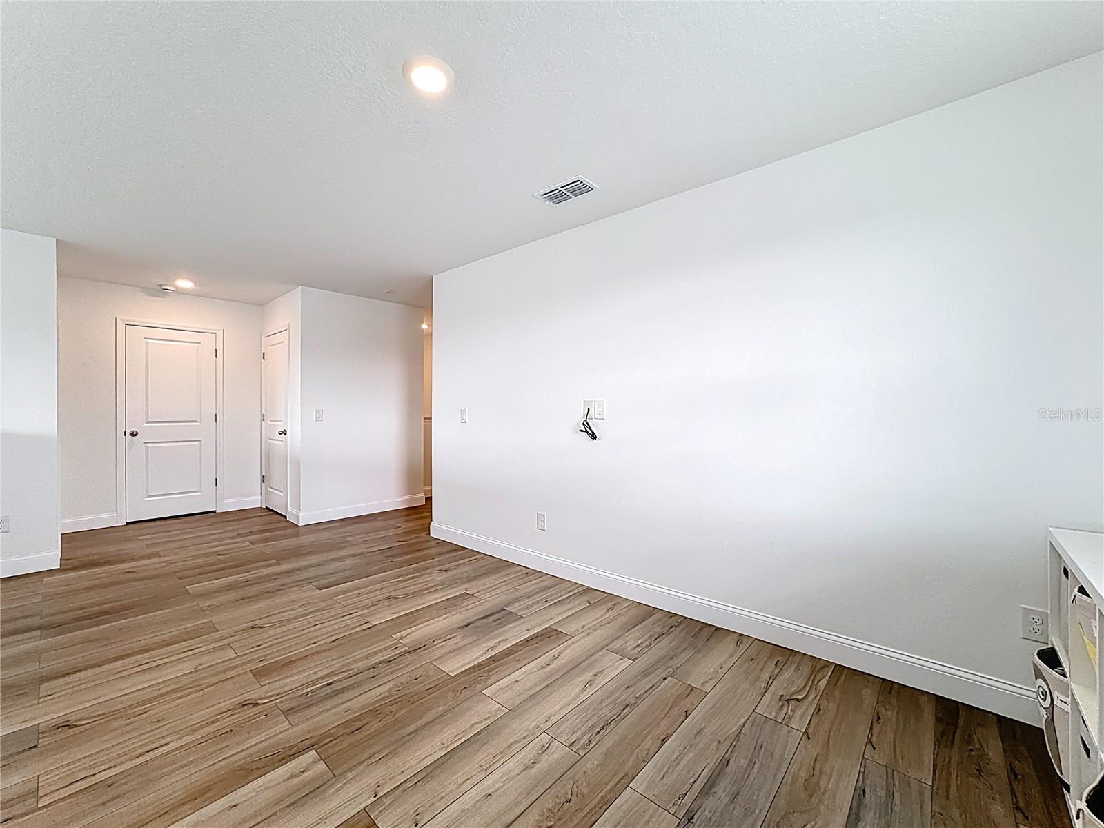 Image 27 of 65 For 5734 Cattle Ranch Drive