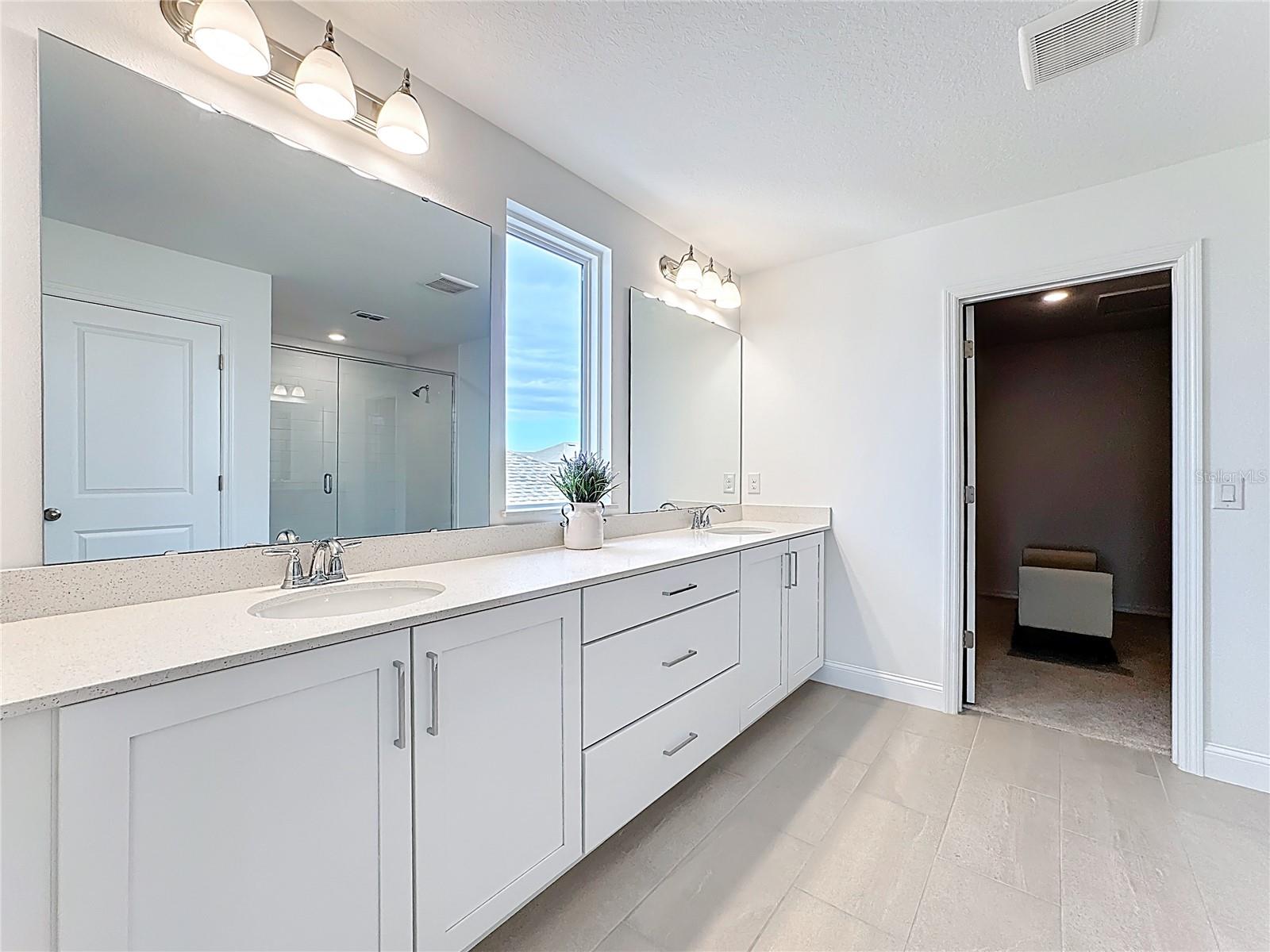 Image 34 of 65 For 5734 Cattle Ranch Drive