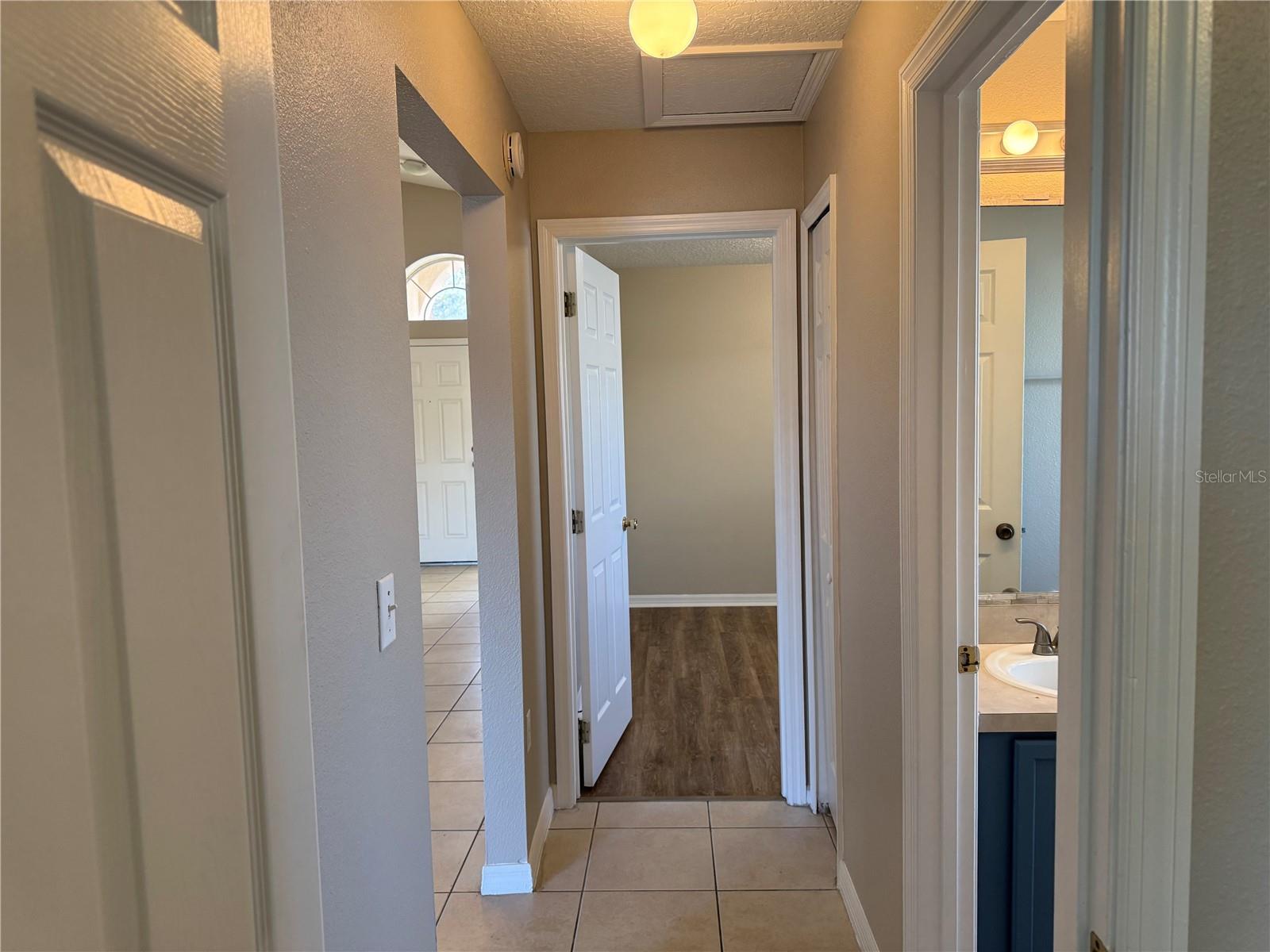 Image 10 of 26 For 1604 Sage Creek Court