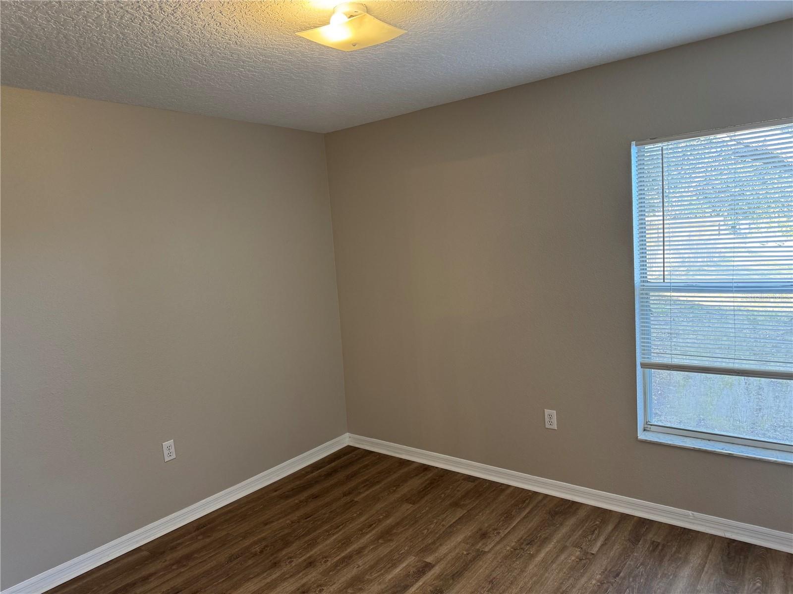 Image 11 of 26 For 1604 Sage Creek Court