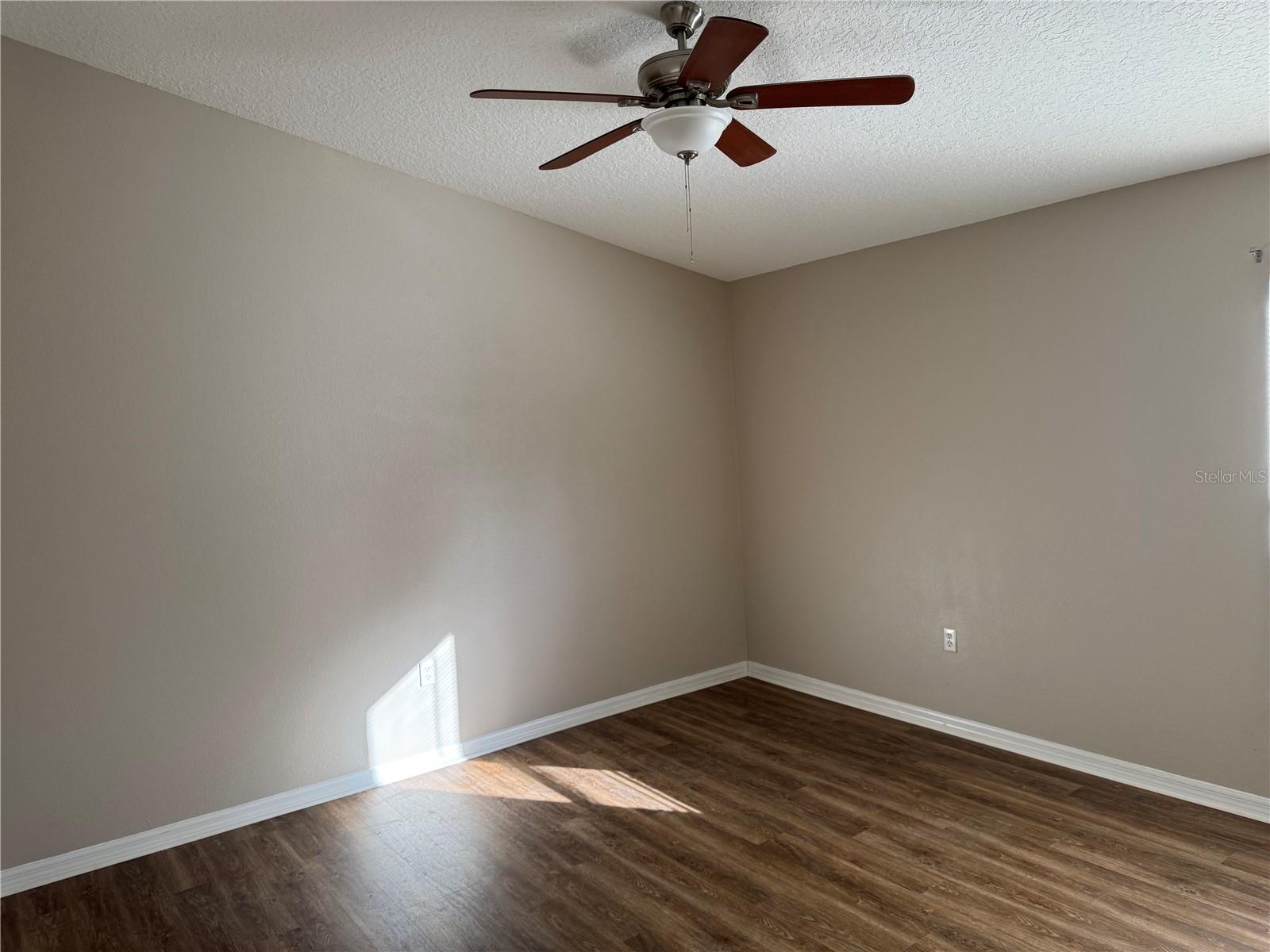 Image 19 of 26 For 1604 Sage Creek Court