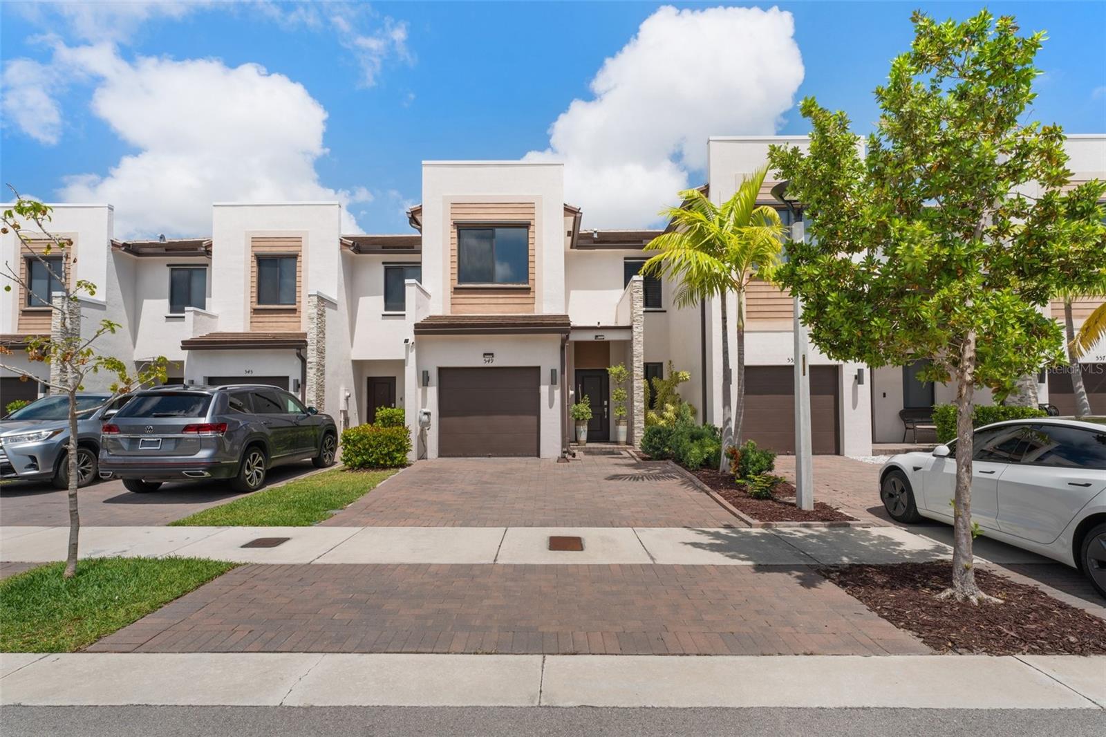 Details for 549 206th Lane, MIAMI, FL 33179