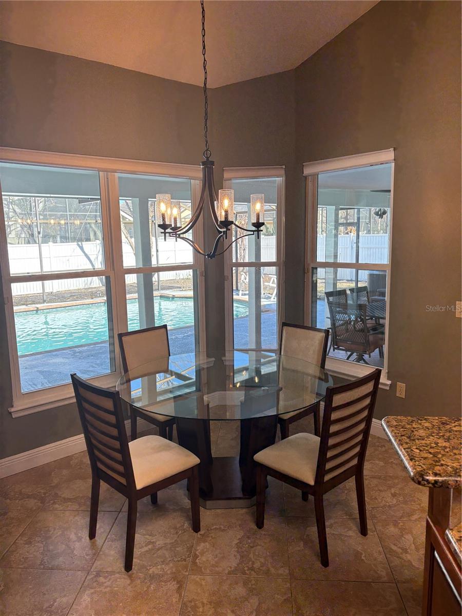 Image 15 of 54 For 8045 Landgrove Court