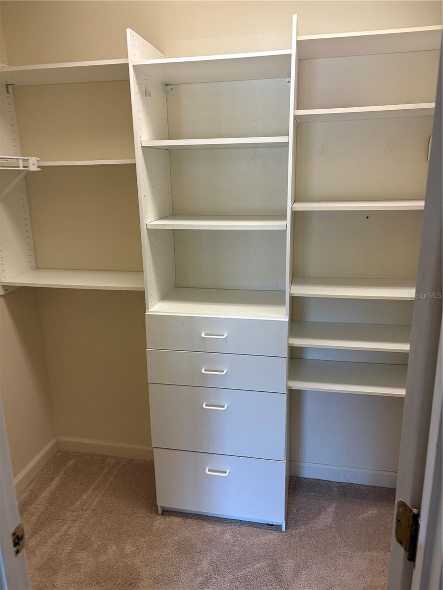 Image 20 of 54 For 8045 Landgrove Court