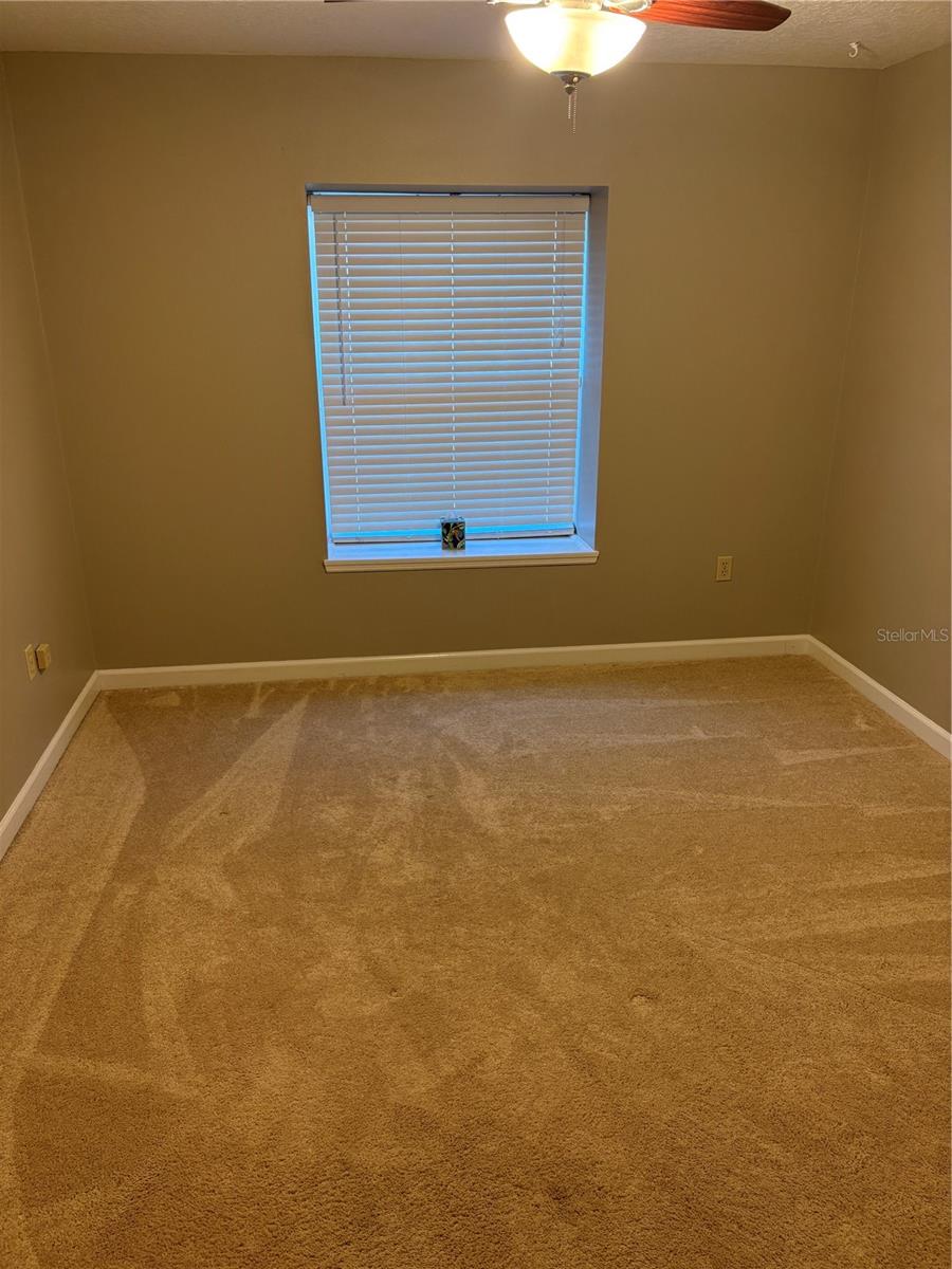 Image 34 of 54 For 8045 Landgrove Court